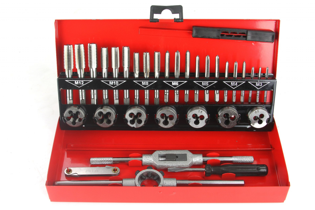 Menetmetsző készlet 32 darabos M55873