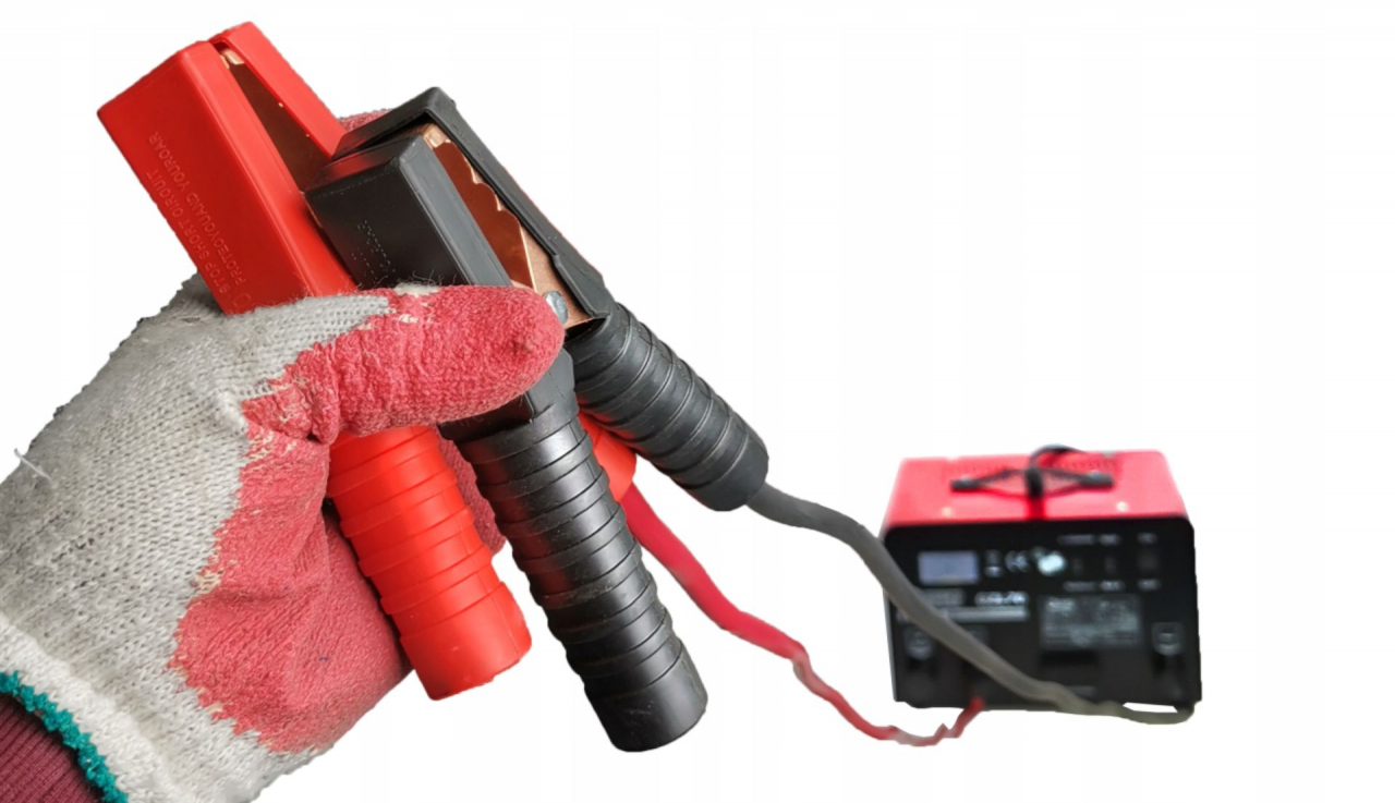 Autós töltő GZL-70 M82508