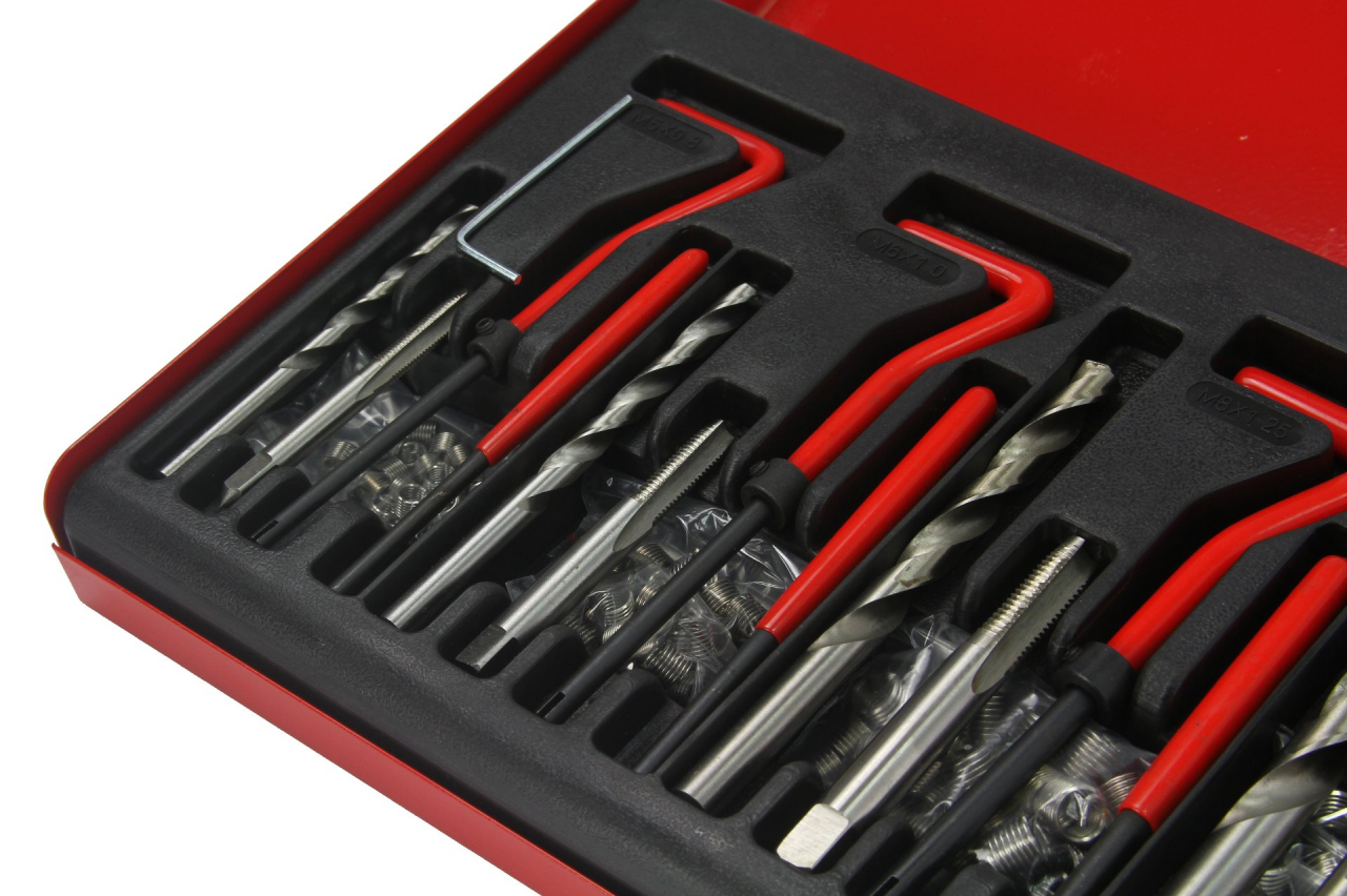 Menetjavító készlet 131db-os M55882